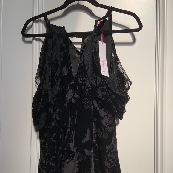Parker Chelo Cold Shoulder Black Velvet Blouse - Picture 2 of 5